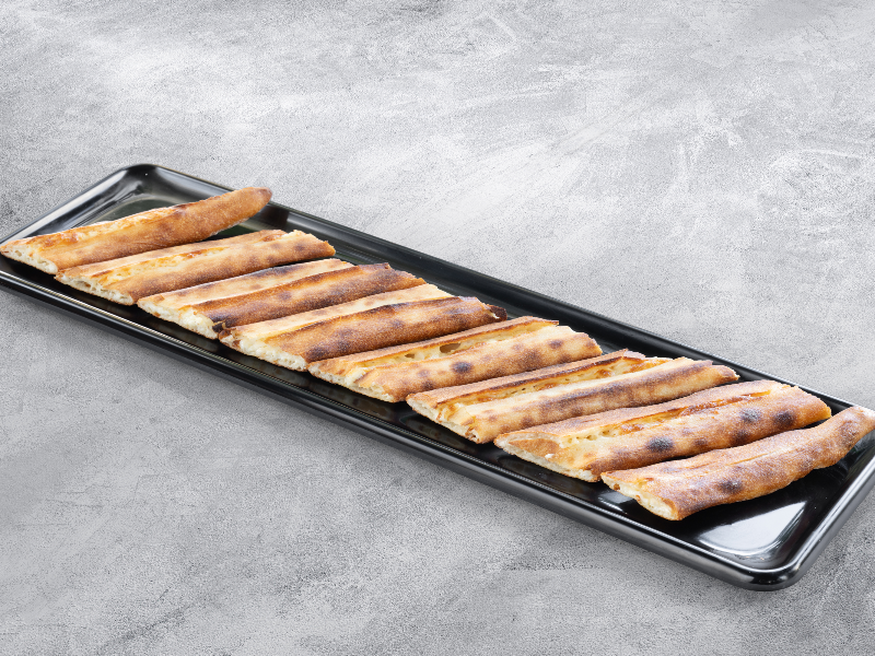 Üç Peynirli Kapalı Pide (120g)